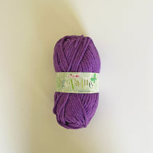 Load image into Gallery viewer, NEW Super Chunky Yarn: Big Value, Amethyst, (100g)