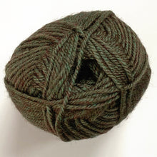 Load image into Gallery viewer, Aran Yarn: Forest Green Fashion Aran with Wool, 100g