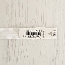 Load image into Gallery viewer, Zip: White, 25cm (10in), YKK, Closed End