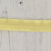 Load image into Gallery viewer, Zip: Yellow, 20cm (8in), YKK, Closed End