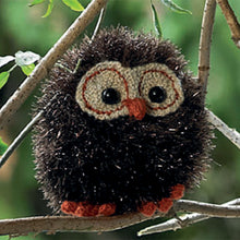 Load image into Gallery viewer, Knitting Pattern: Owls in Tinsel Chunky Yarn