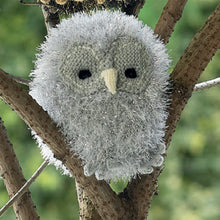 Load image into Gallery viewer, Knitting Pattern: Owls in Tinsel Chunky Yarn