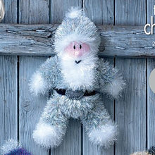 Load image into Gallery viewer, Knitting Pattern: Santas in Tinsel Chunky Yarn