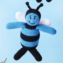 Load image into Gallery viewer, Crochet Pattern: Amigurumi Toy Bees in DK Yarn