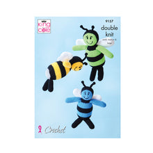 Load image into Gallery viewer, Crochet Pattern: Amigurumi Toy Bees in DK Yarn