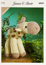 Load image into Gallery viewer, Crochet Pattern: Giraffe in Chunky Yarn