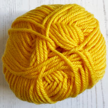 Load image into Gallery viewer, DK Yarn: Merino Blend, Gold, 50g