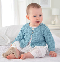 Load image into Gallery viewer, Newborn Knitting Book 3 for Premature Babies to 18 Months