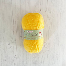 Load image into Gallery viewer, DK Yarn: King Cole Pricewise DK, Buttermilk, 100g