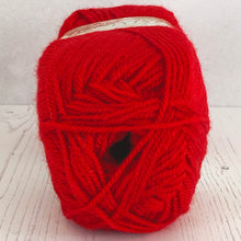 Load image into Gallery viewer, DK Yarn: King Cole Pricewise DK, Cranberry, 100g