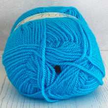 Load image into Gallery viewer, DK Yarn: King Cole Pricewise DK, Surf, 100g