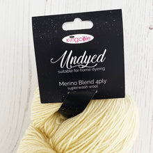 Load image into Gallery viewer, Yarn: Undyed Merino Blend, 100% Wool, 4 Ply, 250g