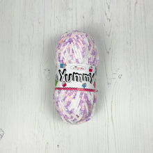 Load image into Gallery viewer, Chunky Yarn: Yummy, Purple and White, Cupcake, 100g