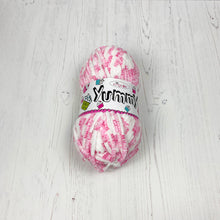 Load image into Gallery viewer, Chunky Yarn: Yummy, Pink and White, Raspberry Ripple, 100g