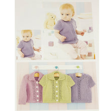 Load image into Gallery viewer, Baby Knits Book 1 for Newborn Babies to 3 Years