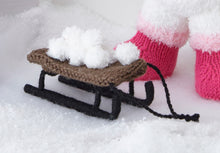 Load image into Gallery viewer, Snowmen in Truffle Yarn
