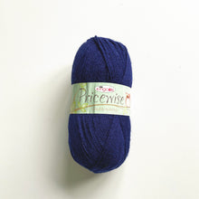 Load image into Gallery viewer, DK Yarn: King Cole Pricewise DK, Navy, 100g
