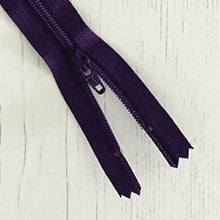 Load image into Gallery viewer, Zip: Purple, 36cm (14in), YKK, Closed End
