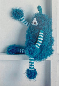 Knitting Pattern: Aliens in Sirdar Touch and Snuggly DK Yarn