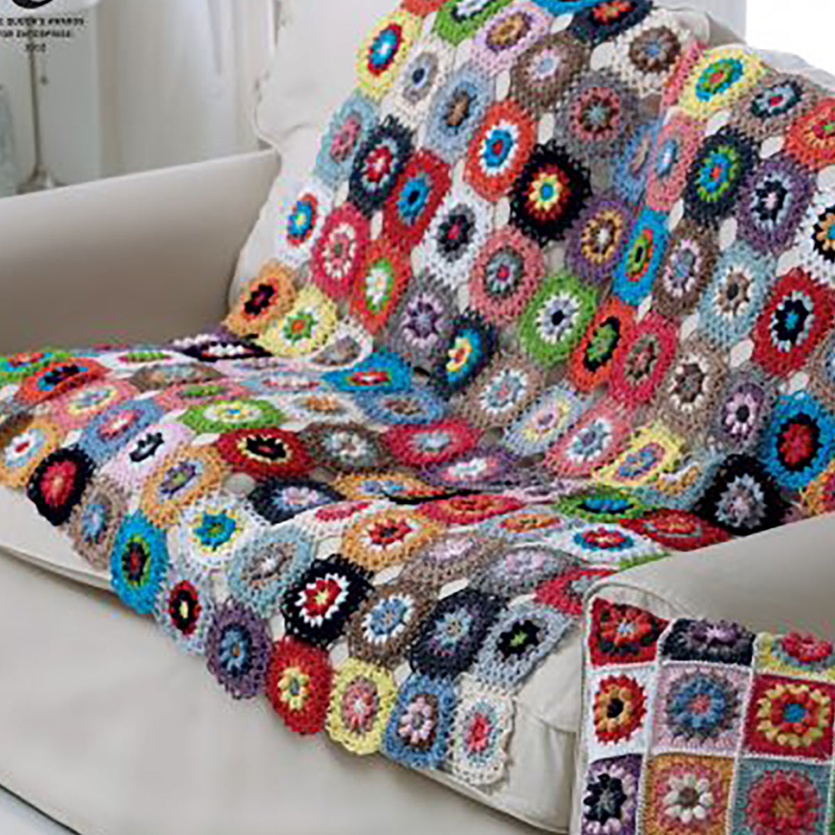 Crochet Pattern Granny Squares Throw and Cushion in 4 Ply Yarn