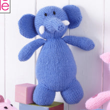 Load image into Gallery viewer, Knitting Pattern: Giraffes and Elephants Easy Knit in DK Yarn
