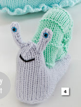 Load image into Gallery viewer, Knitting Pattern: Snails in Chunky Yarn
