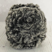 Load image into Gallery viewer, Yarn: Chinchilla, Faux Fur, Black/Grey 100g
