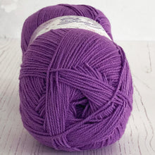 Load image into Gallery viewer, Knitting Kit: Summer Tops for Ladies in Cotton 4 Ply Yarn
