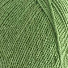 Load image into Gallery viewer, Sock Yarn: Cotton Socks 4 Ply in Green, 100g Ball
