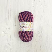 Load image into Gallery viewer, Sock Yarn: Footsie 4 Ply in Fig, 100g Ball
