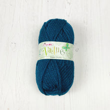 Load image into Gallery viewer, Super Chunky Yarn: Big Value, Petrol, 100g
