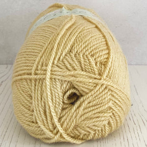 DK Yarn: King Cole Pricewise DK, Sand, 100g