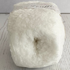 Yarn: Truffle, White, Coconut, 100g
