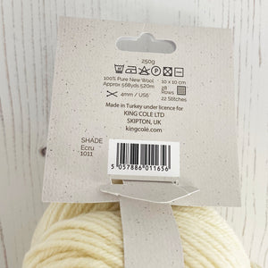 DK Yarn: Undyed Merino Blend, 100% Wool, 250g