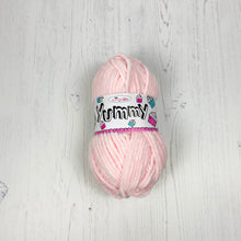 Load image into Gallery viewer, Chunky Yarn: Yummy, Pink, 100g
