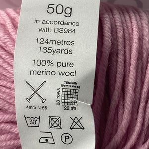 DK Yarn: Jenny Watson Pure Merino DK Yarn in Soft Pink