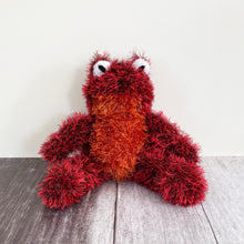 Load image into Gallery viewer, Yarn: Tinsel Chunky in Matador, 50g Ball
