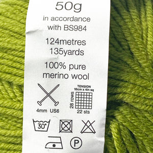 DK Yarn: Jenny Watson Pure Merino DK Yarn in Green