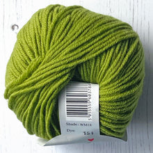 Load image into Gallery viewer, DK Yarn: Jenny Watson Pure Merino DK Yarn in Green
